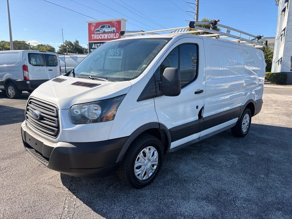 2018 FORD Transit