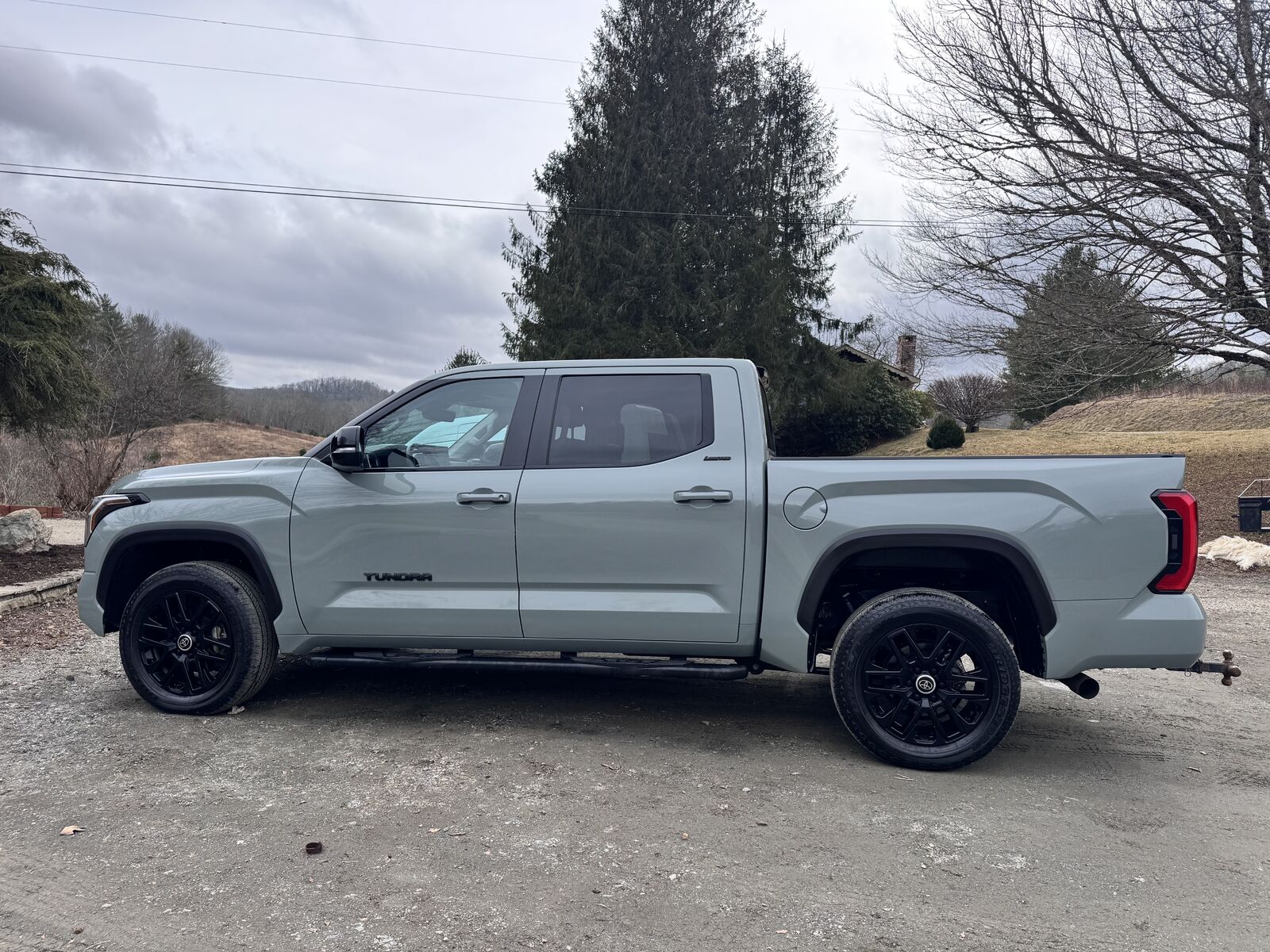 2024 TOYOTA Tundra