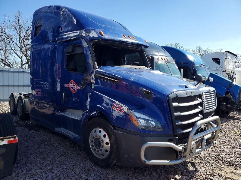 2025 FREIGHTLINER Cascadia