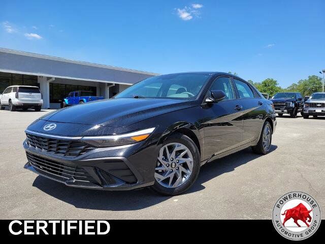 2024 HYUNDAI Elantra