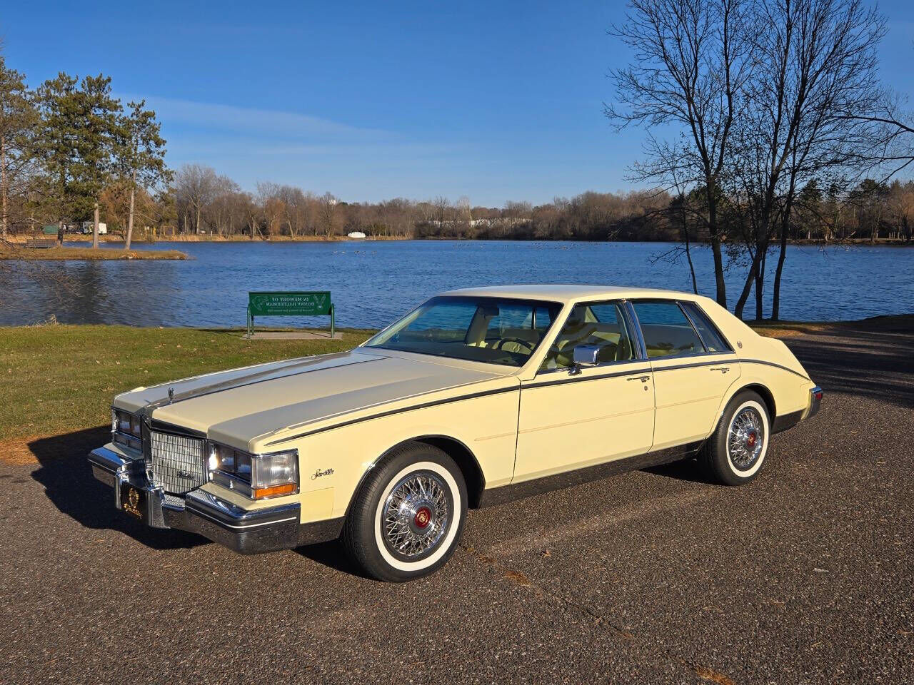 1984 CADILLAC Seville