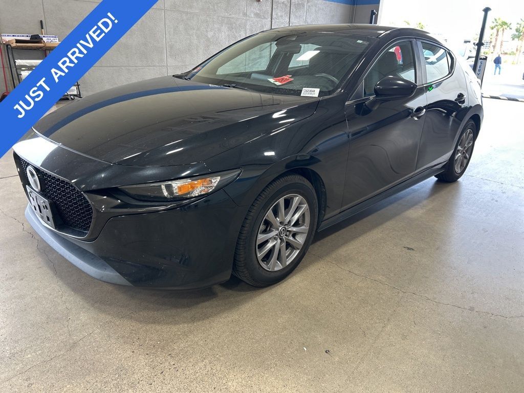 2021 MAZDA Mazda3