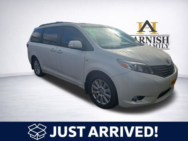 2017 TOYOTA Sienna