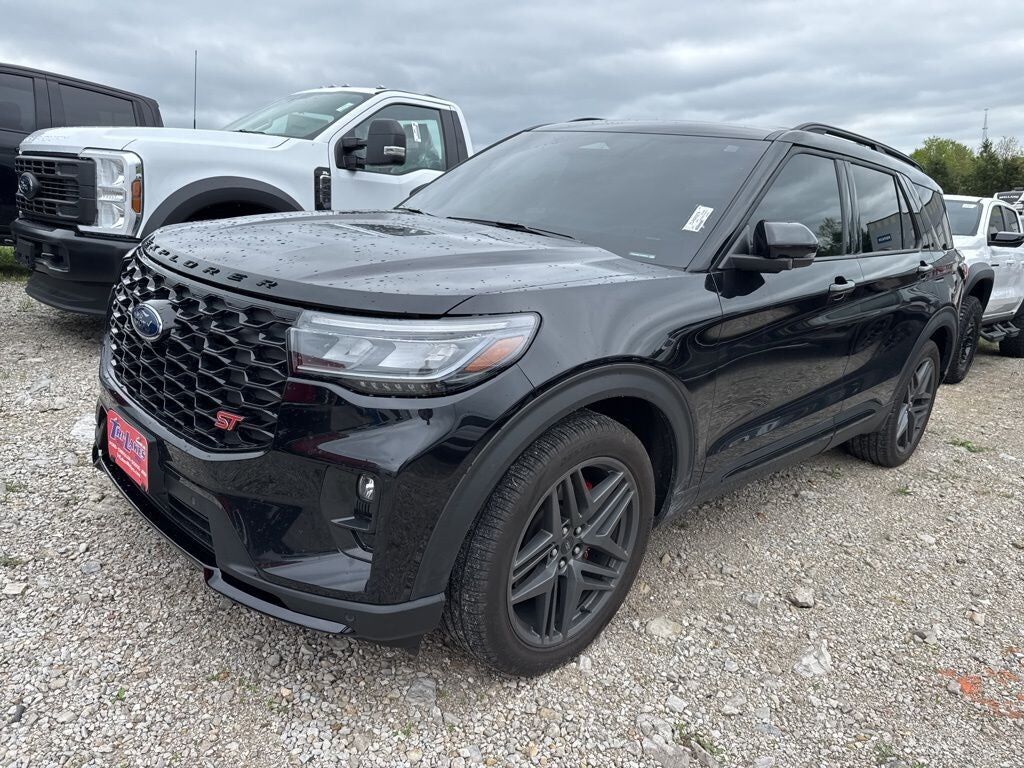 2025 FORD Explorer