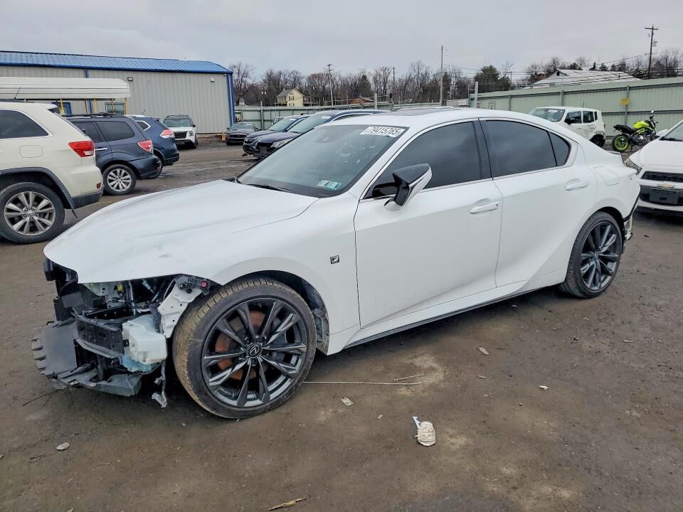 2024 LEXUS IS