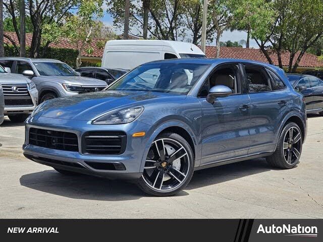 2019 PORSCHE Cayenne
