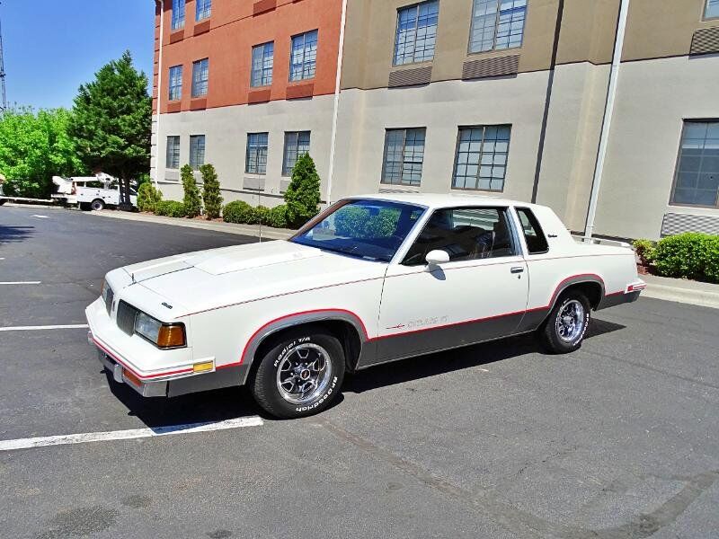 1987 OLDSMOBILE Cutlass Supreme