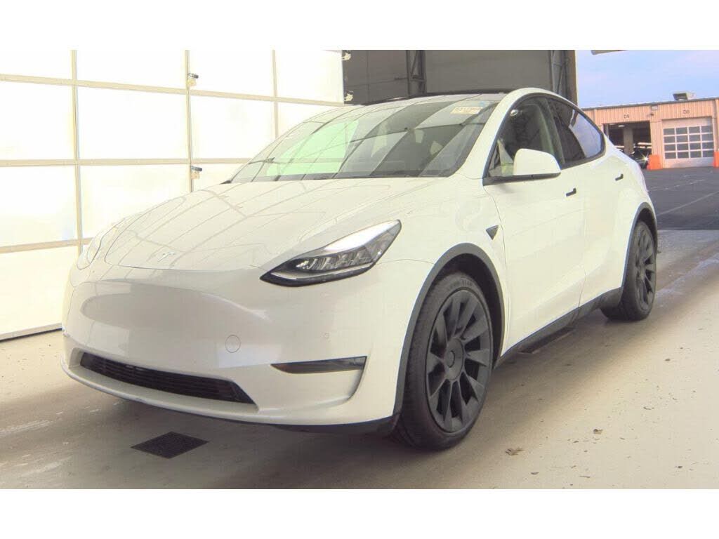 2020 TESLA Model Y