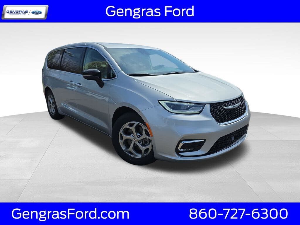 2024 CHRYSLER Pacifica