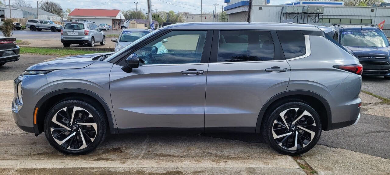 2022 MITSUBISHI Outlander