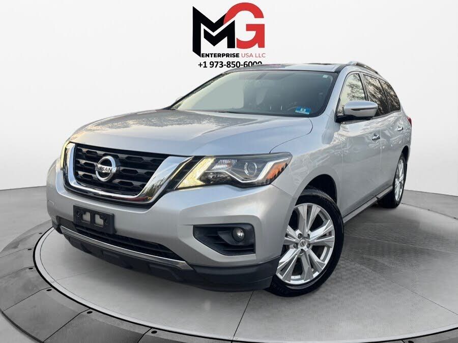 2018 NISSAN Pathfinder