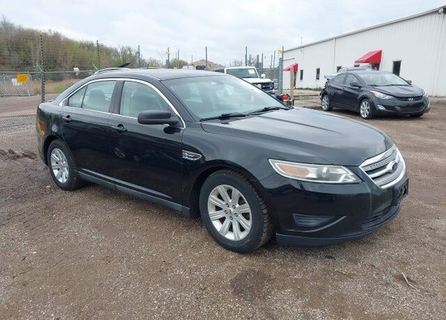 2011 FORD Taurus