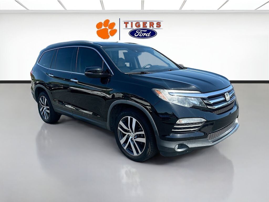 2017 HONDA Pilot