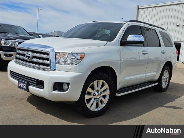 2010 TOYOTA Sequoia