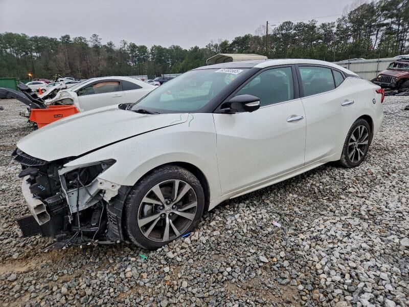 2016 NISSAN Maxima