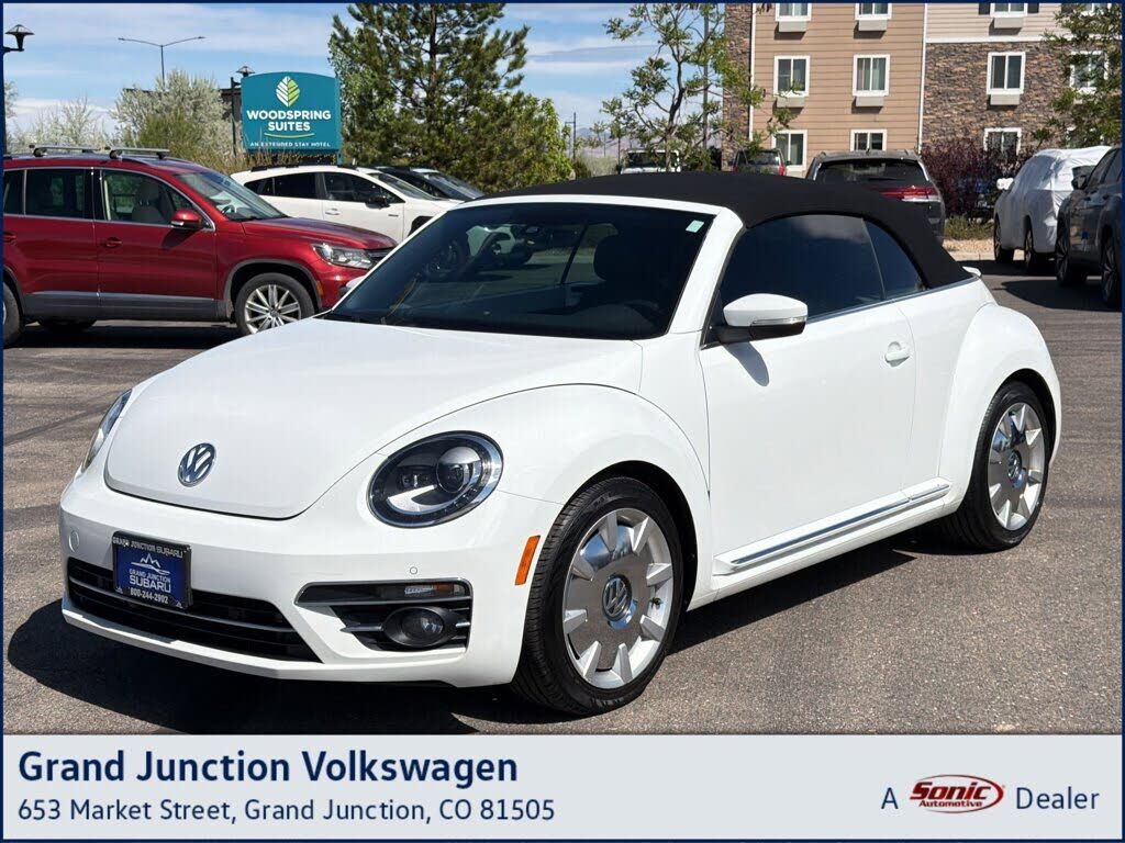 2019 VOLKSWAGEN Beetle