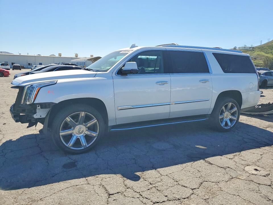 2019 CADILLAC Escalade ESV