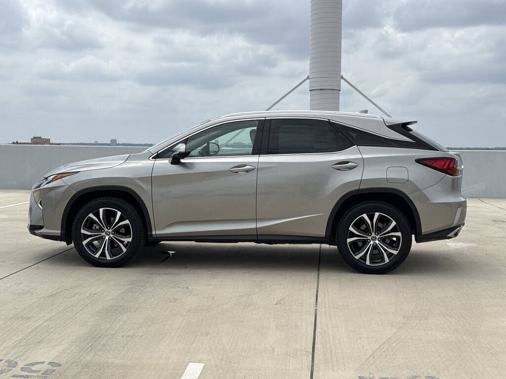 2019 LEXUS RX