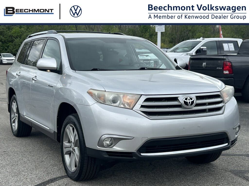 2013 TOYOTA Highlander