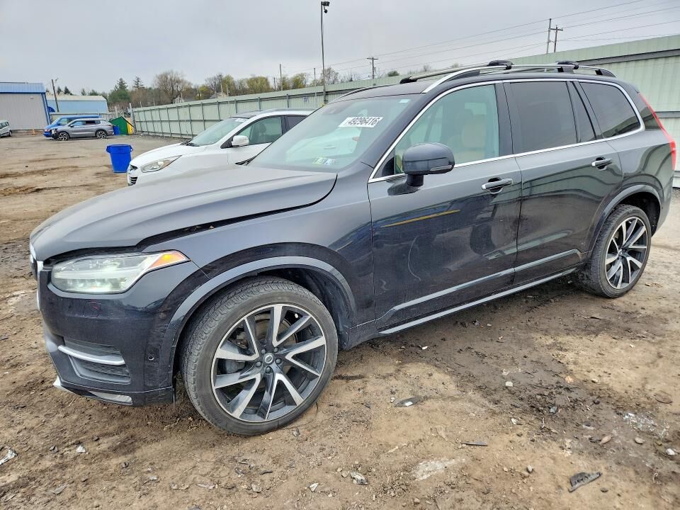 2018 VOLVO XC90