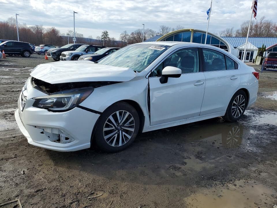 2018 SUBARU Legacy