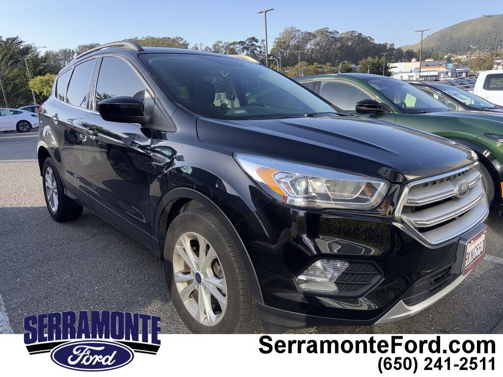 2019 FORD Escape