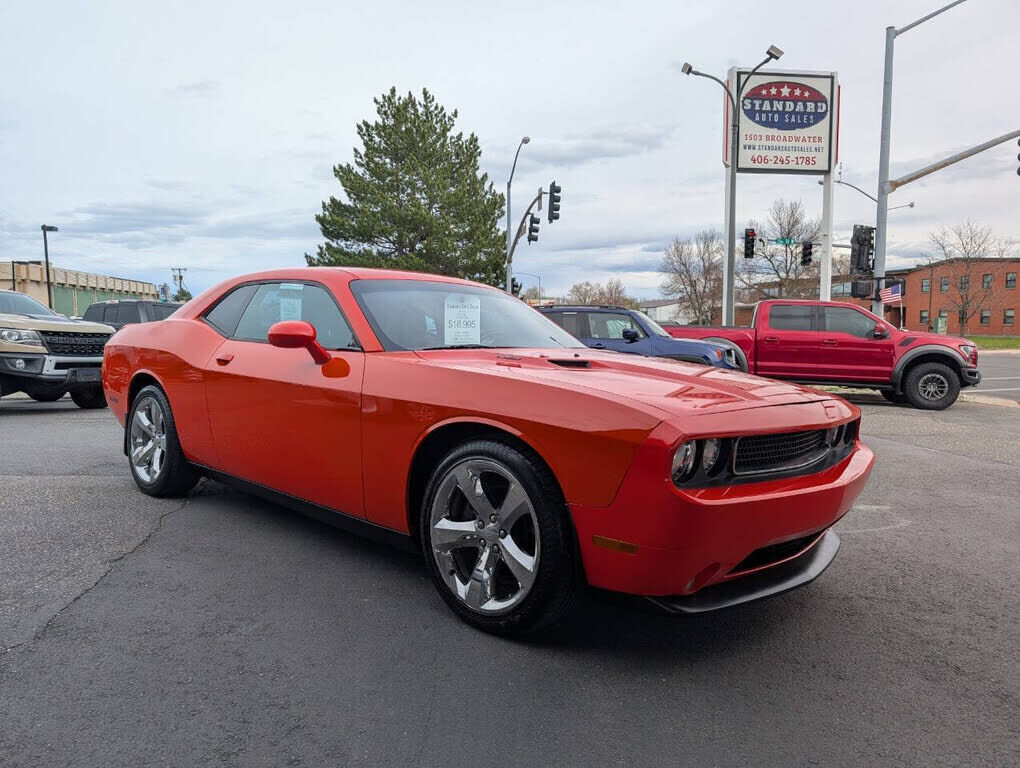 2013 DODGE Challenger