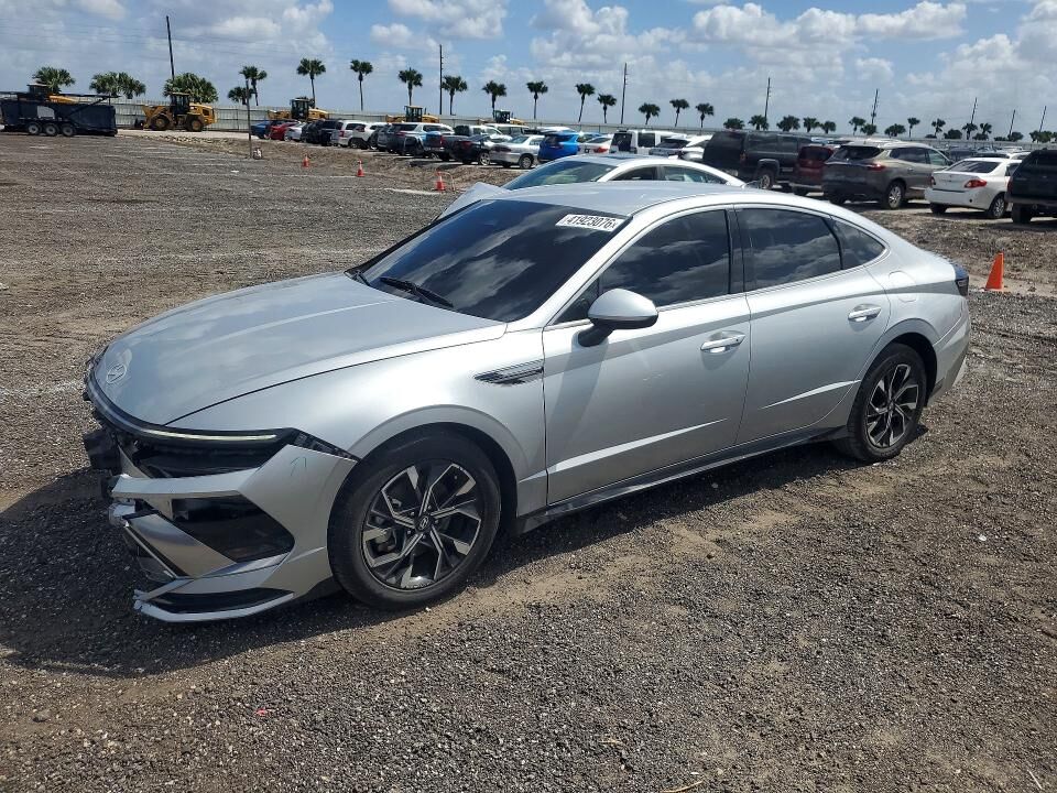 2024 HYUNDAI Sonata