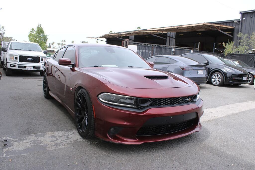 2019 DODGE Charger