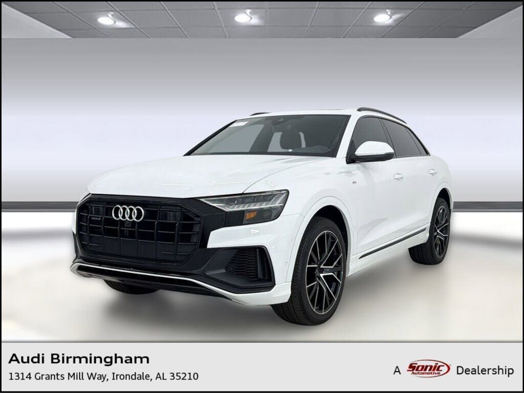 2023 AUDI Q8