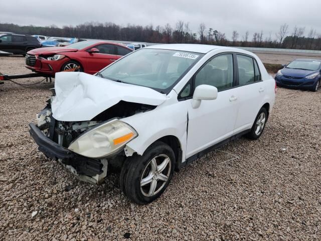 2009 NISSAN Versa