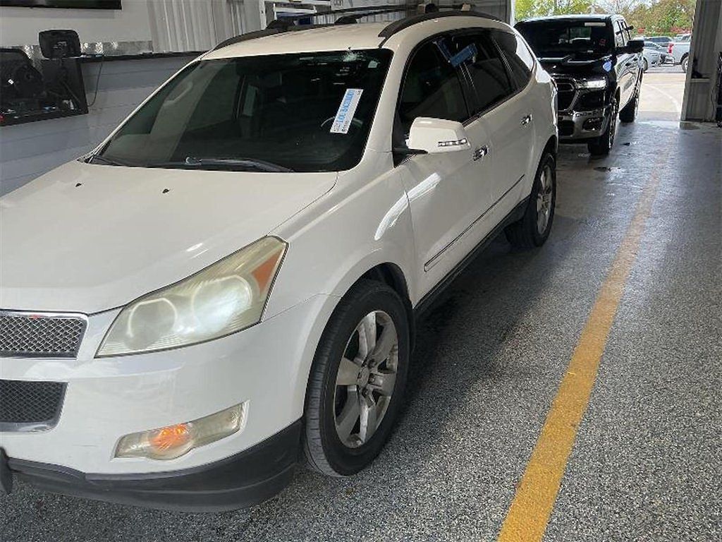 2011 CHEVROLET Traverse