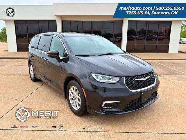 2023 CHRYSLER Pacifica