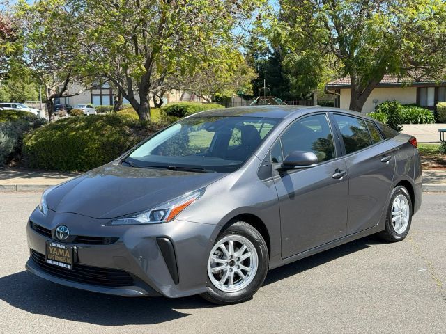 2022 TOYOTA PRIUS