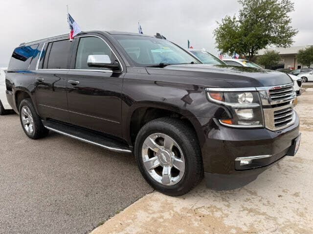 2016 CHEVROLET Suburban