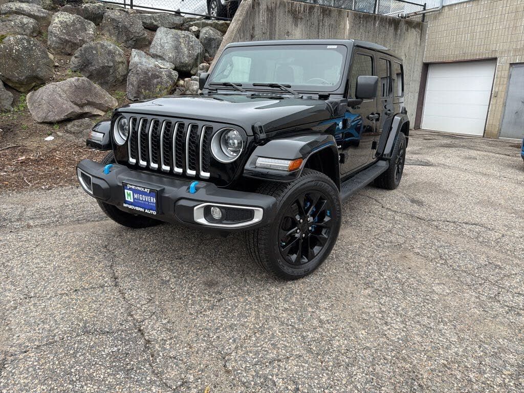 2023 JEEP Wrangler