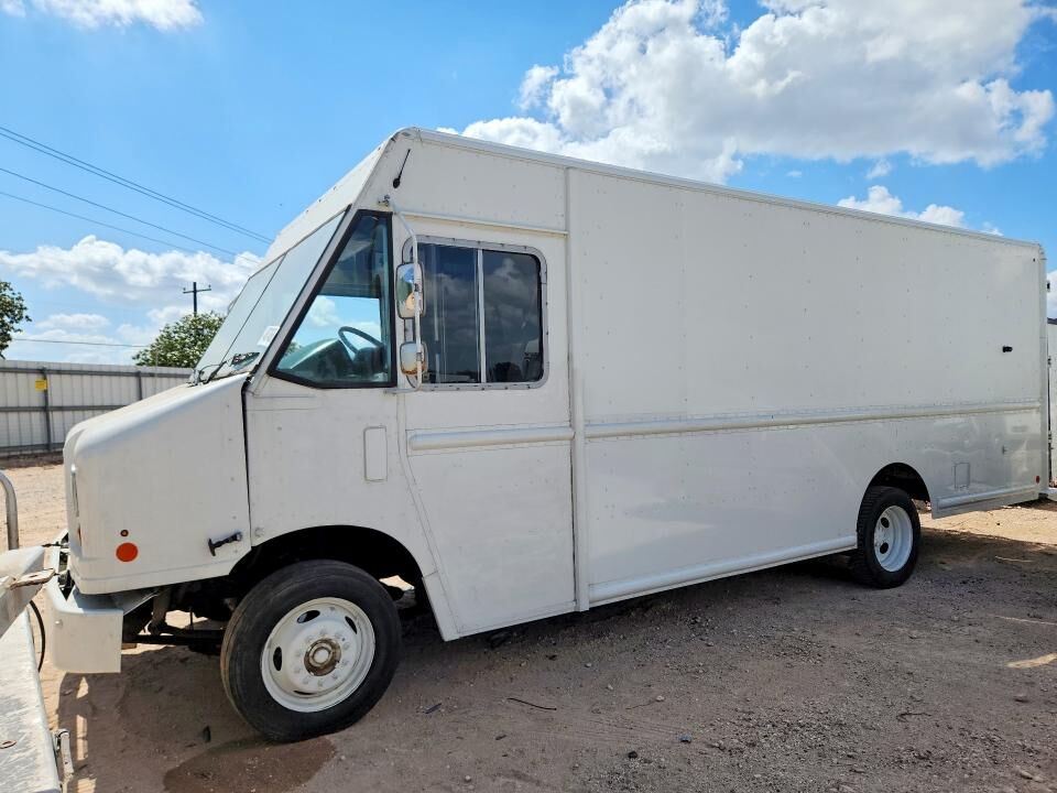 2013 FORD Commercial Chassis