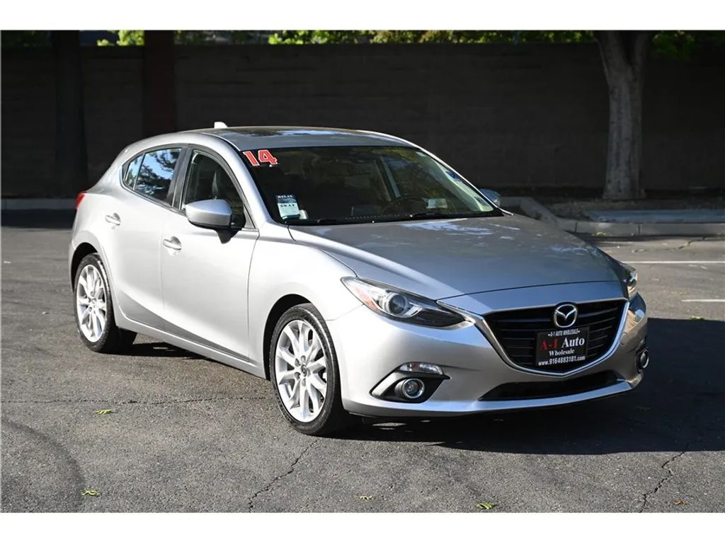 2014 MAZDA Mazda3