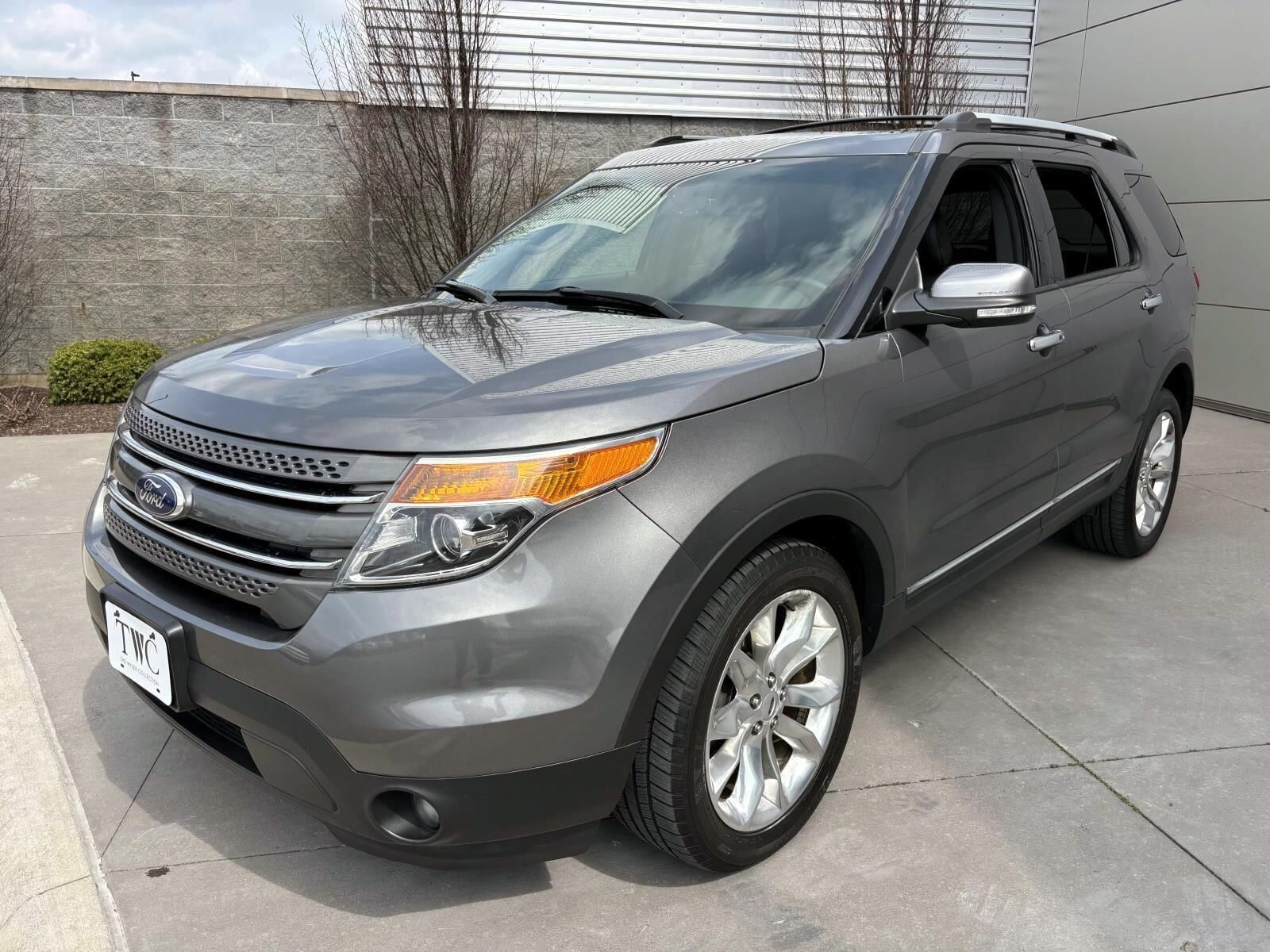2014 FORD Explorer