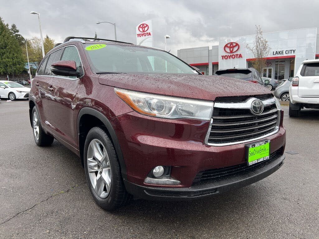 2014 TOYOTA Highlander