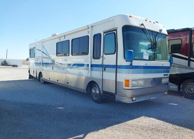 1995 SAFARI MOTOR COACHES M Series