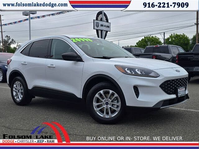 2022 FORD Escape