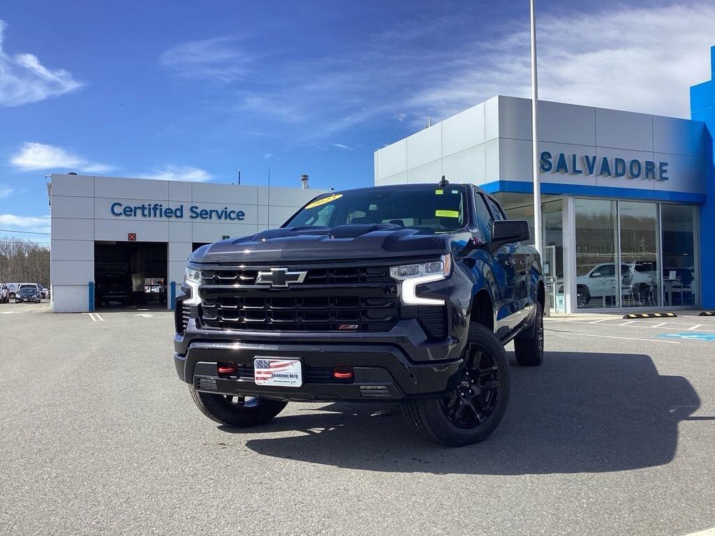 2023 CHEVROLET Silverado