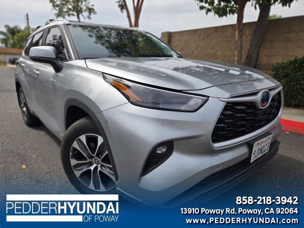 2024 TOYOTA Highlander
