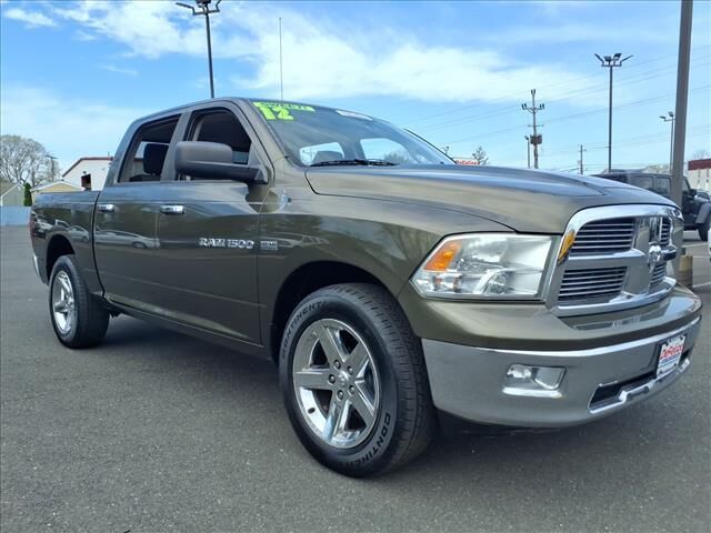 2012 DODGE Ram