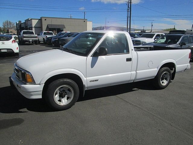 1997 CHEVROLET S-10 Pickup