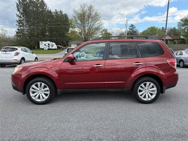 2011 SUBARU Forester