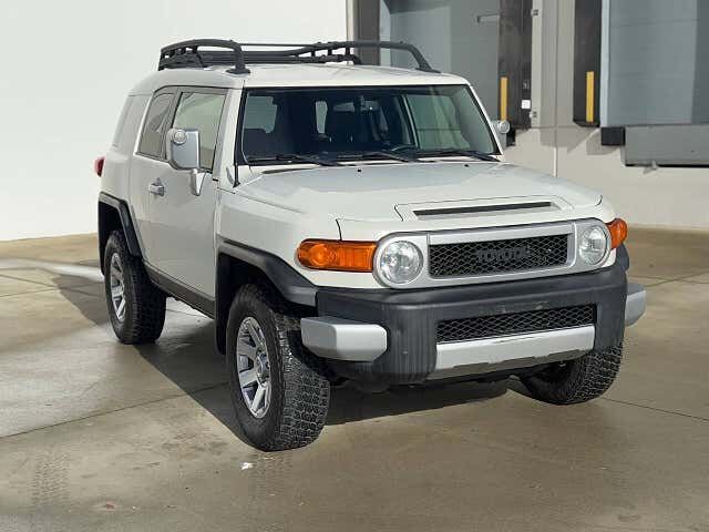 2014 TOYOTA FJ Cruiser