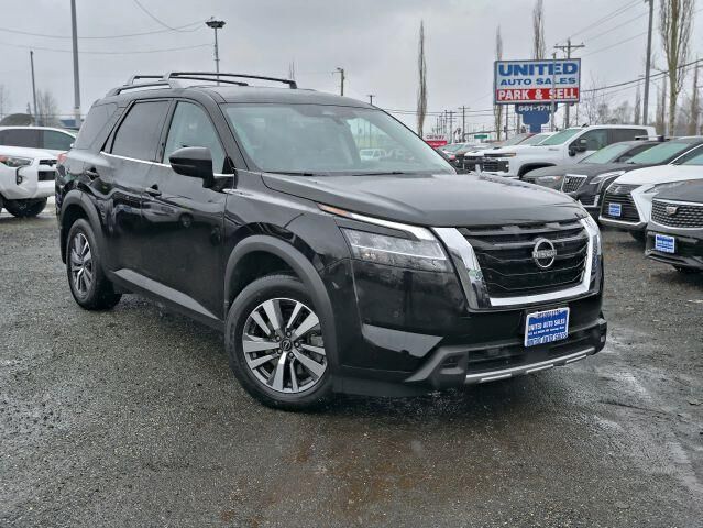 2023 NISSAN Pathfinder