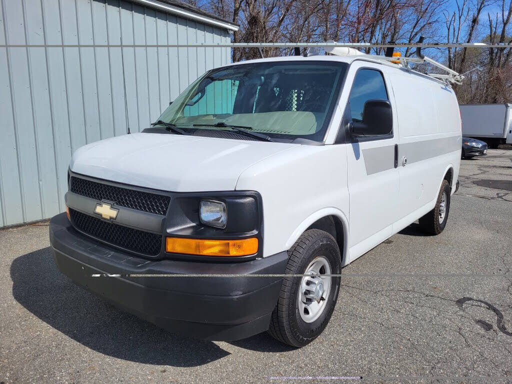 2017 CHEVROLET Express